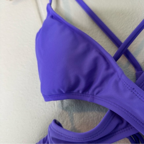 New XXS Vibrant Purple Cutout Swimsuit Wild Fable Woman’s swimsuit - Picture 11 of 12